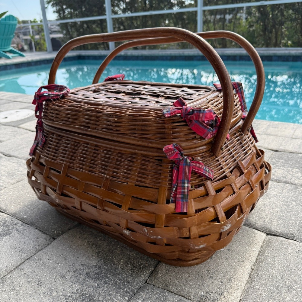 Picnic‎ Time Wicker Picnic Basket XL Vtg Plaid Tartan Woven Wine Cheese Date